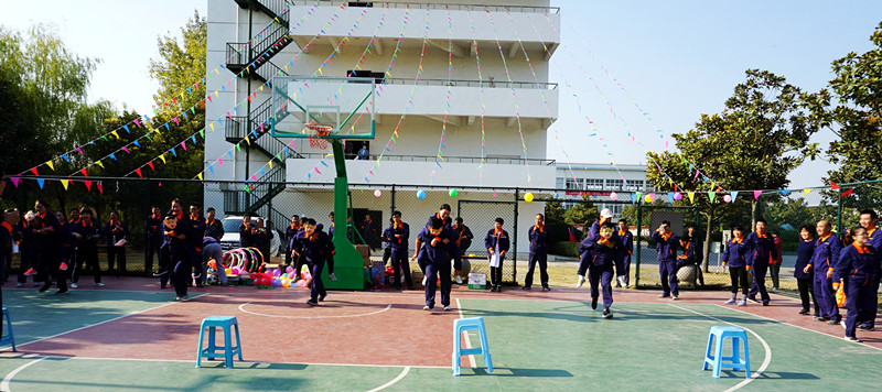 DSC09093_conew1.jpg