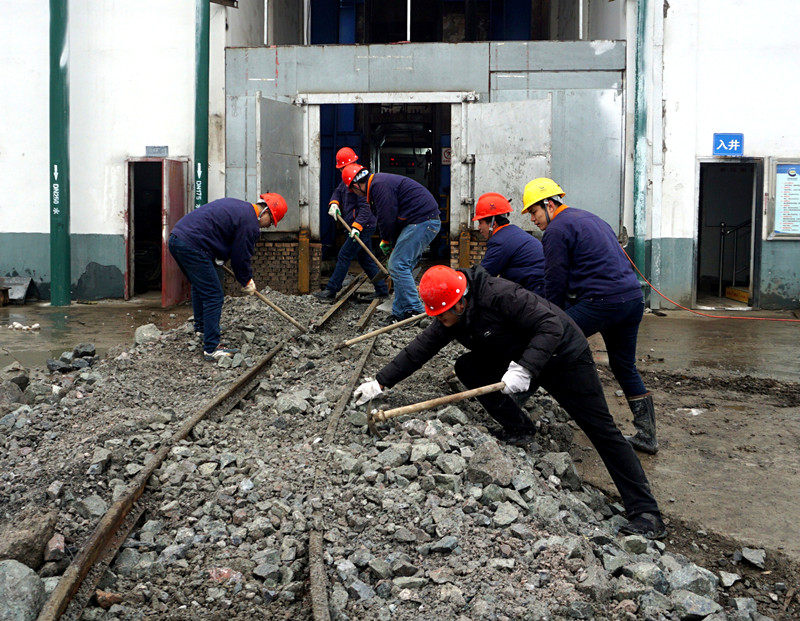 C:\Users\Administrator\Desktop\鏂板壇浜曟搷杞︾郴緇熸敼閫犺鎴愭晥3.21\DSC03342.JPG C:\Users\Administrator\Desktop\鏂板壇浜曟搷杞︾郴緇熸敼閫犺鎴愭晥3.21\DSC03342.JPG